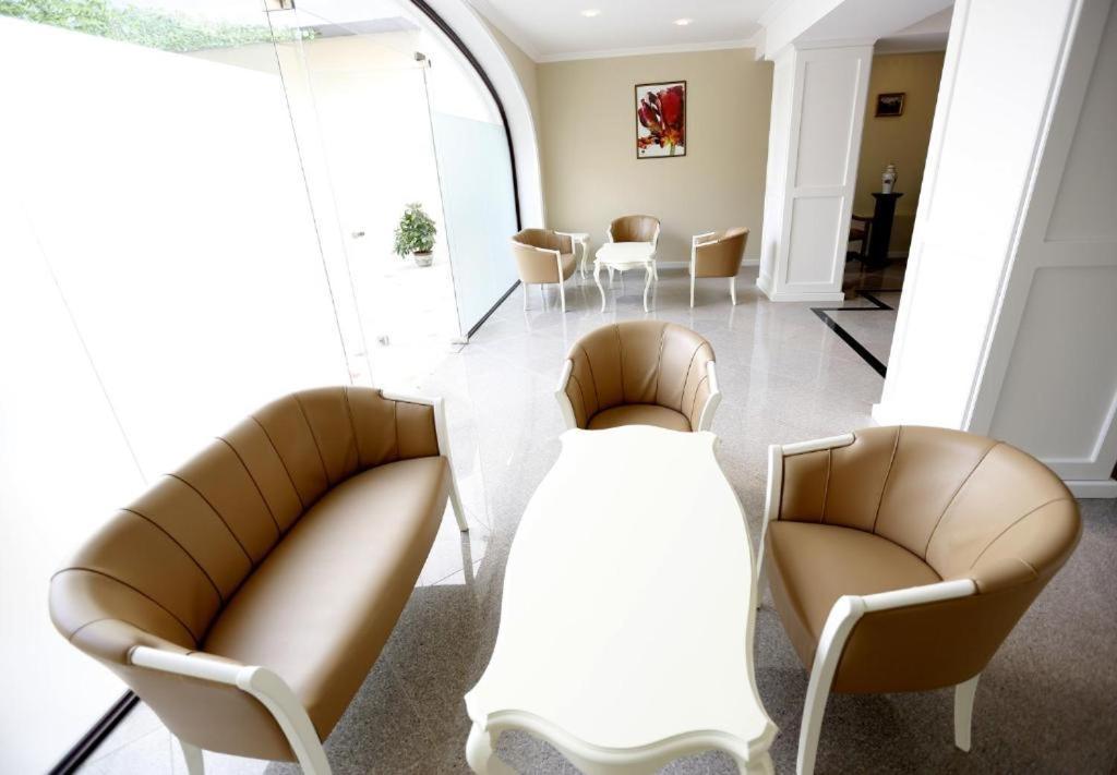 Hotel Ciskari Тбилиси Экстерьер фото