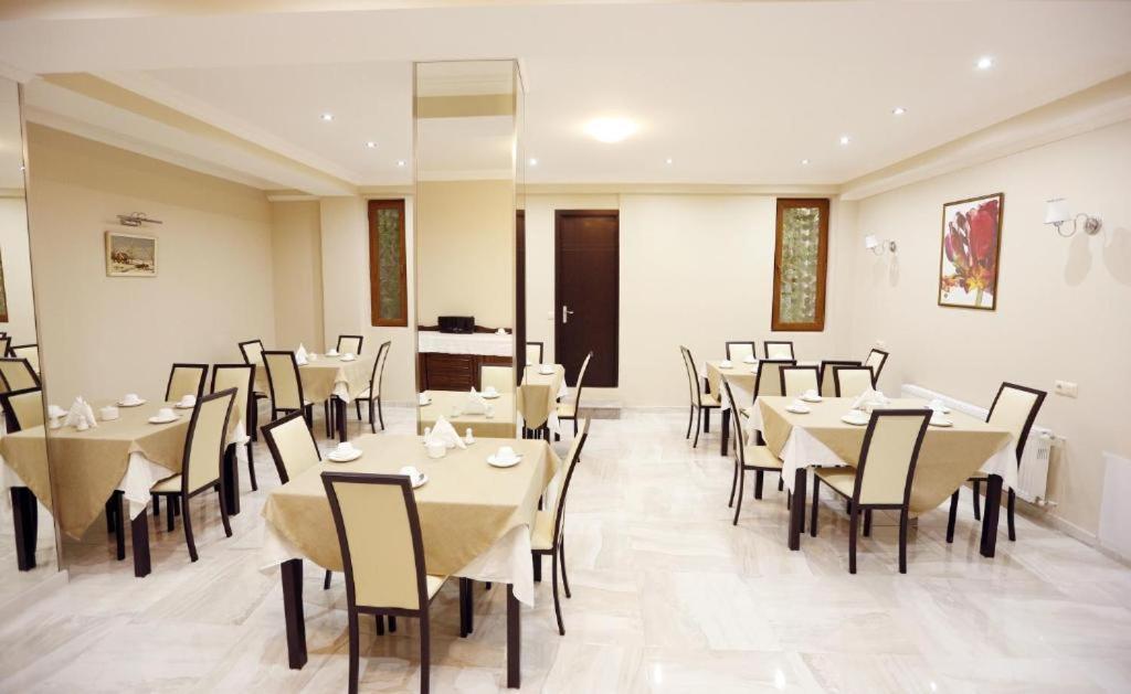 Hotel Ciskari Тбилиси Экстерьер фото