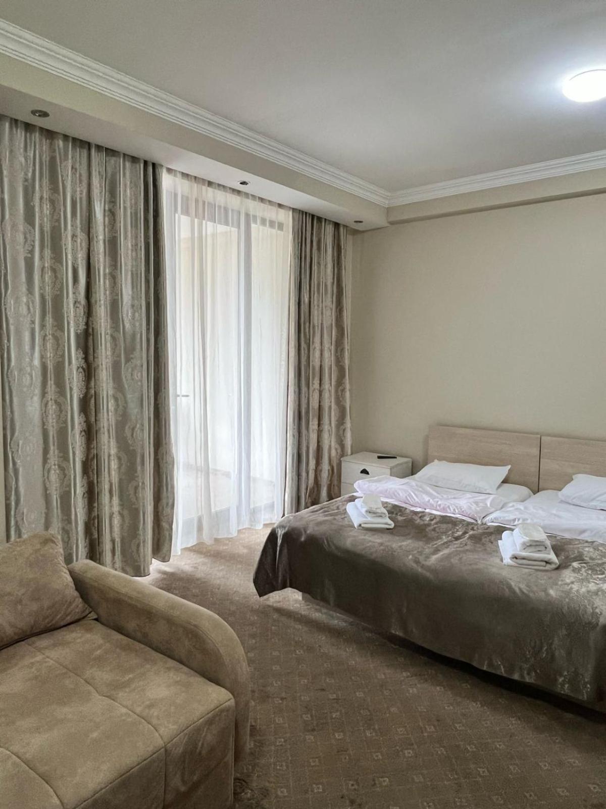 Hotel Ciskari Тбилиси Экстерьер фото