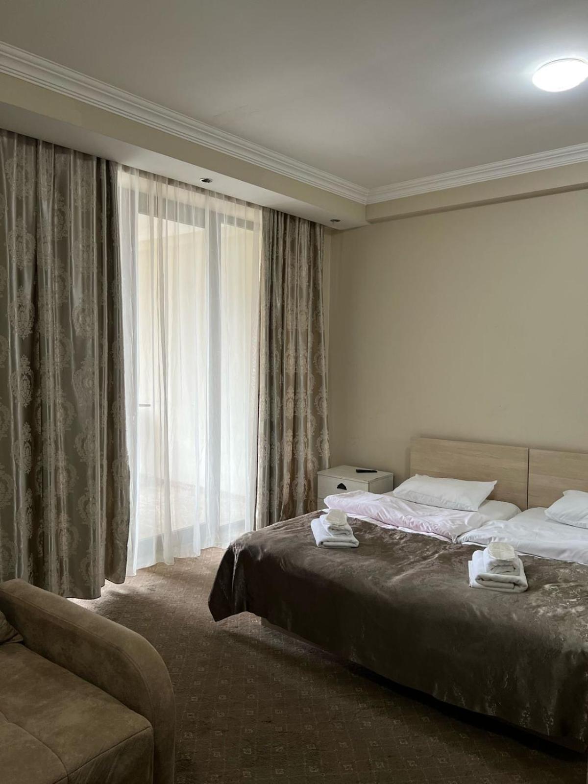 Hotel Ciskari Тбилиси Экстерьер фото
