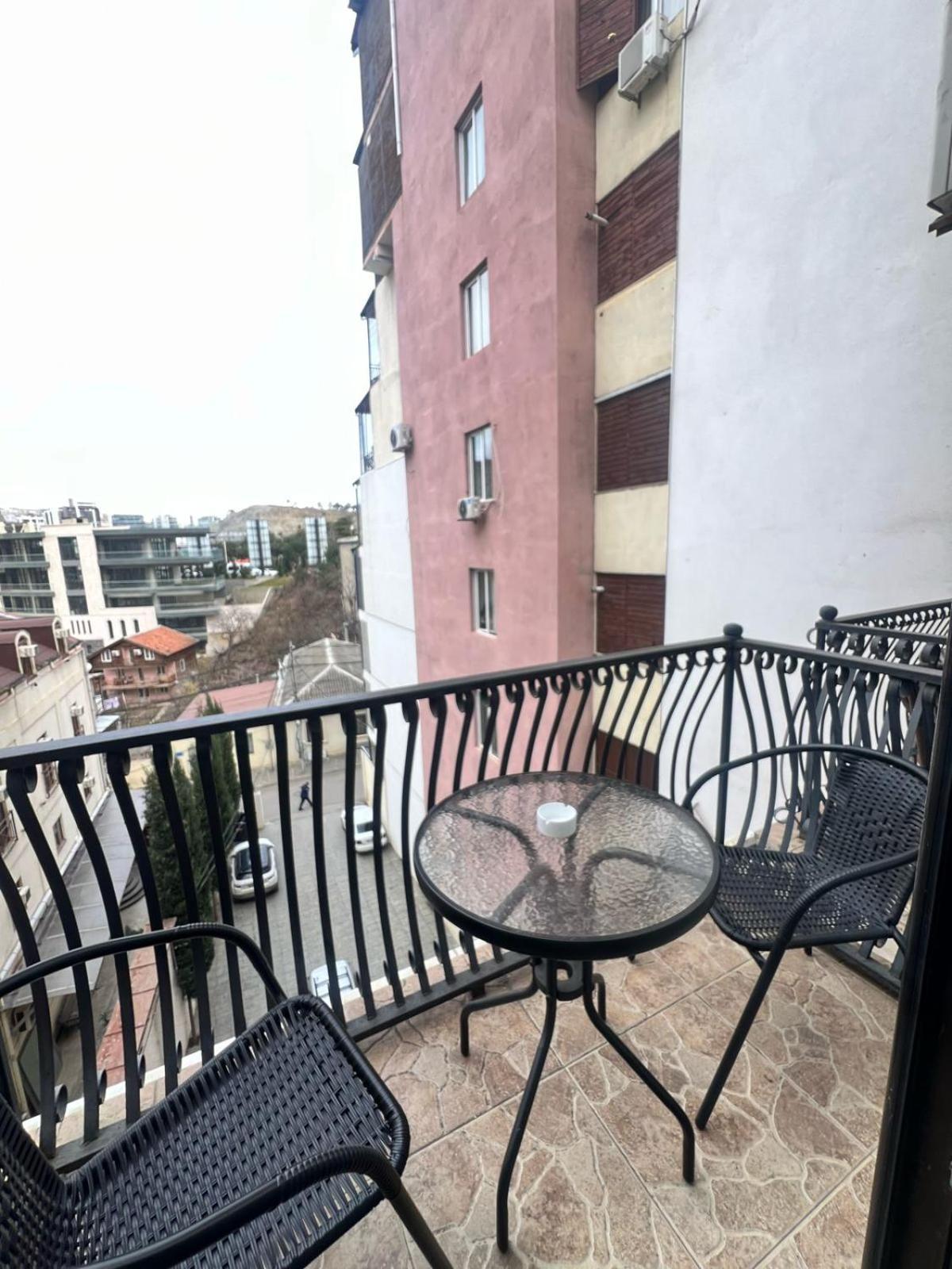 Hotel Ciskari Тбилиси Экстерьер фото